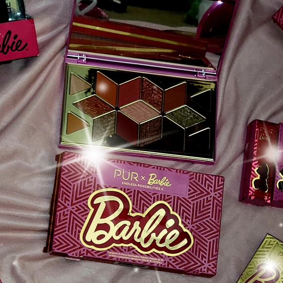 PUR Barbie Collection - Picture 2 of 12